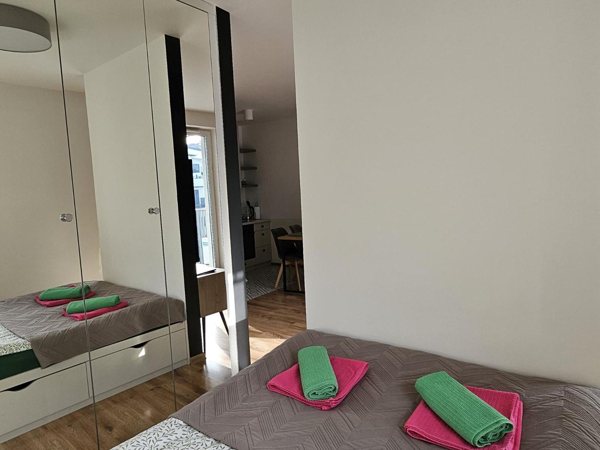 Urban Jungle Apartament Wenus ビャウィストク エクステリア 写真